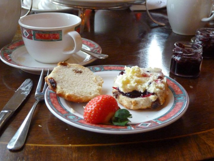 Scones with clotted cream, jam and strawberries